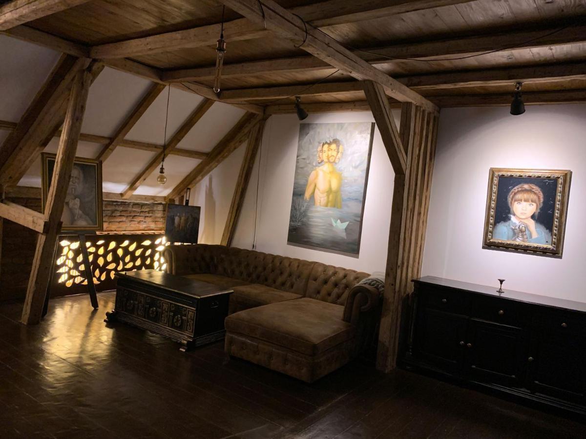 Gallery Loft Piatra Neamţ Buitenkant foto